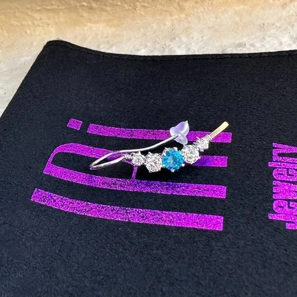 Cute Ear cuffs, No Piercing, Gift for her, Diamond Ear Cuff, Handmade Ear Cuff - Picture 8 of 9